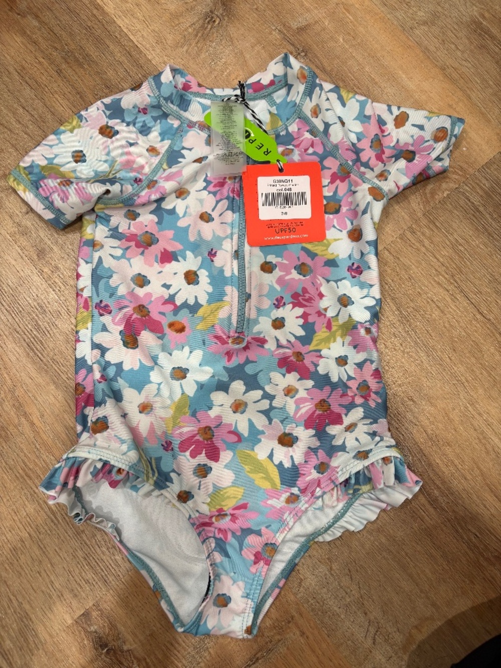 Girls Swimsuit Maillot size 7/8 NWT